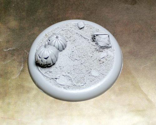 Scenic Bases: 50mm Field Of Screams #2, Round Lip