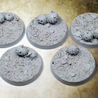 Scenic Bases: 40mm Field Of Screams, Beveled Edge (4 Bases)