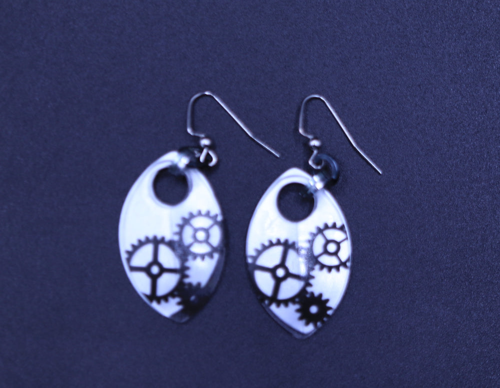 Steampunk Gear / Scale Earrings