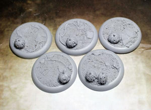 Scenic Bases: 40mm Field Of Screams, Round Lip (5 Bases)